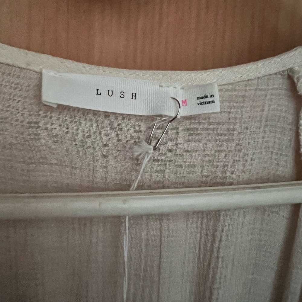 NWT LUSH WRAP DRESS - Picture 2 of 2